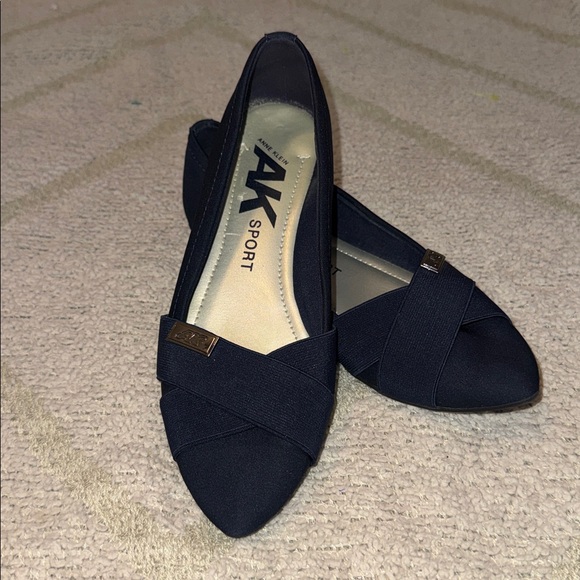 AK Sport Flats Bundle | Black & Navy | Women’s 6 - Picture 2 of 14